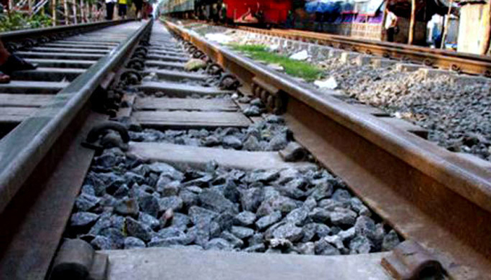 কুমিল্লায় ট্রেনে কাটা পড়ে ২ নারীর মৃত্যু