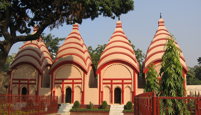 ঢাকেশ্বরীতে রামচন্দ্র দেবের শ্রীনাম দীক্ষা শুক্রবার