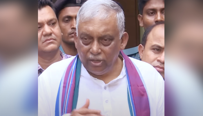 বিচ্ছিন্নতাবাদীরা রোহিঙ্গা ক্যাম্পে ঢুকে সংঘর্ষে জড়াচ্ছে