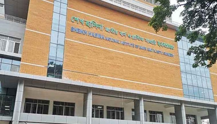 সোনারগাঁওয়ে কেনটাকি টেক্সটাইল মিলে ৩ শ্রমিক দগ্ধ