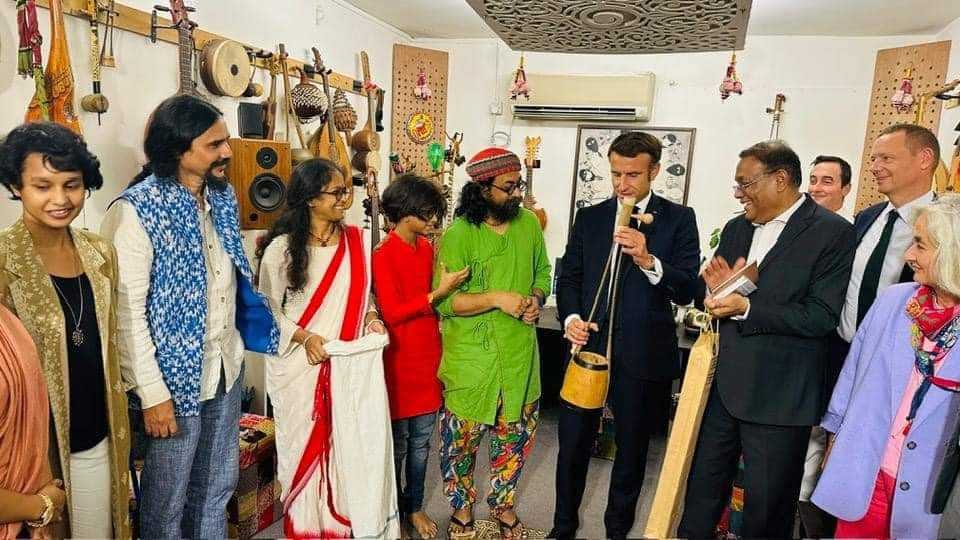 রাহুল আনন্দের বাসায় ম্যাক্রোঁর ১ ঘণ্টা ৪০ মিনিট (ভিডিও)