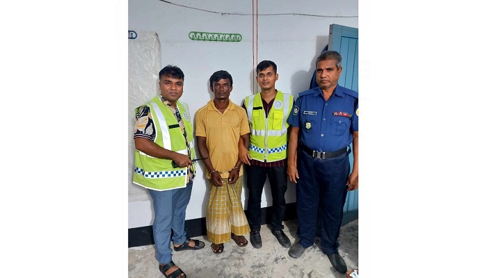 ১২ বছর পর ৫ বছরের দণ্ডিত আসামি গ্রেপ্তার