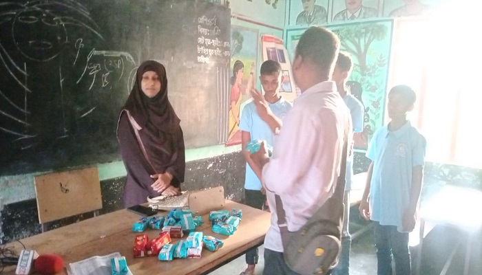 পলাশবাড়ী মহিলা বিষয়ক কর্মকর্তার বিরুদ্ধে অর্থ আত্মসাতের অভিযোগ
