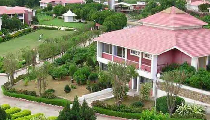 কোটিপতিদের গ্রাম!