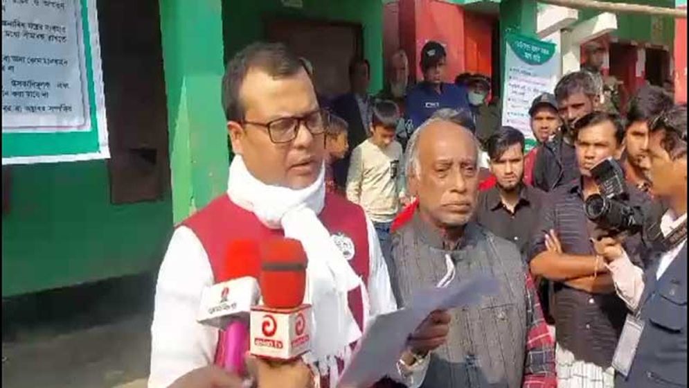গফরগাঁওয়ে ২ স্বতন্ত্র প্রার্থীর ভোট বর্জন, প্রিজাইডিং অফিসারসহ গ্রেপ্তার ২