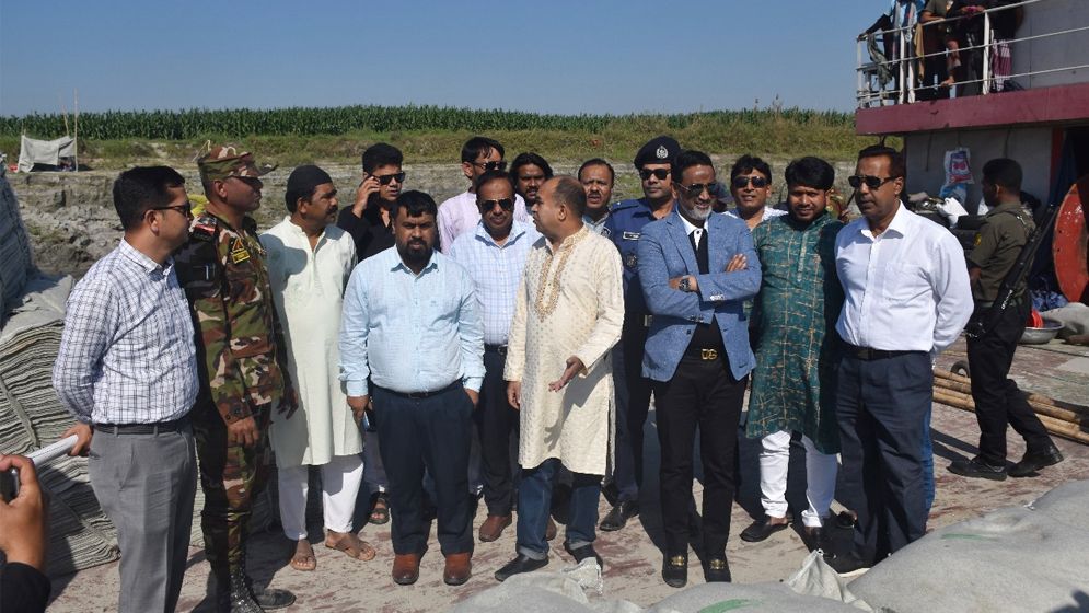 ৯৪ কোটি টাকা ব্যয়ে পদ্মার তীর সংরক্ষণ কাজ শুরু