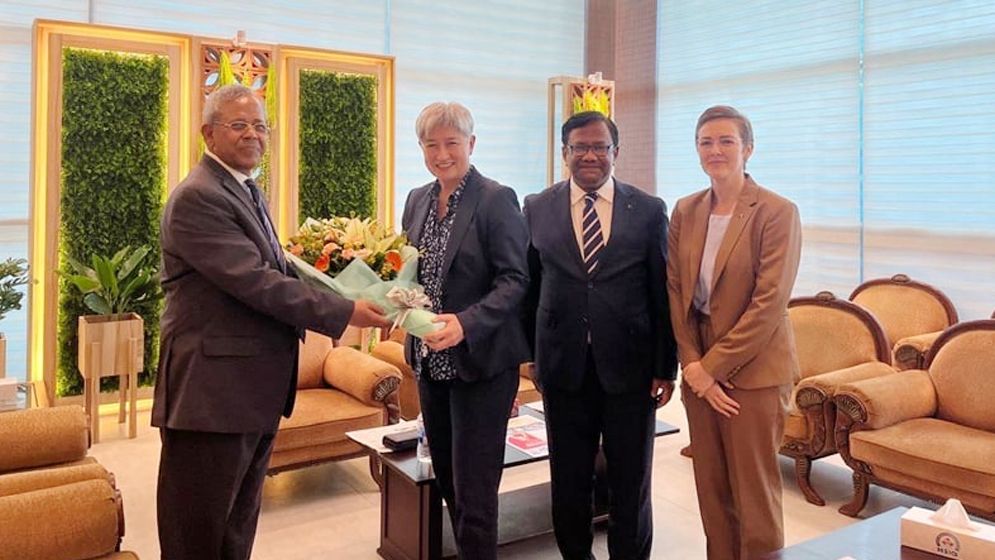 ঢাকায় পৌঁছেছেন অস্ট্রেলিয়ার পররাষ্ট্রমন্ত্রী