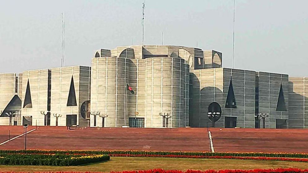 অধিবেশন ২ জুন, পেশ ৬ জুন