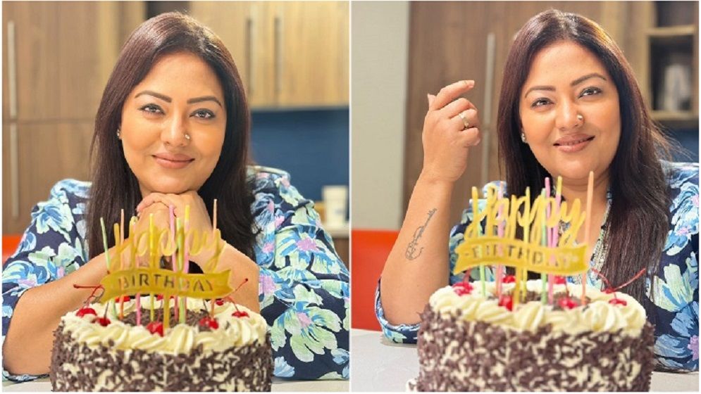 ‘৬৩ বছরেও আমার মতো সুন্দর থাকবেন’