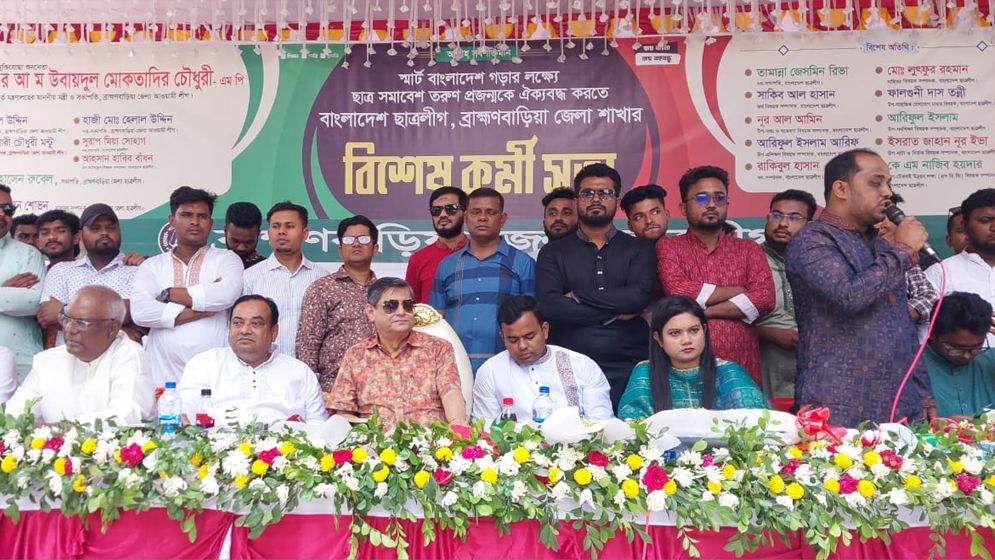 ৭ মার্চের আগেই বঙ্গবন্ধু পথ নির্দেশ দিয়েছিলেন