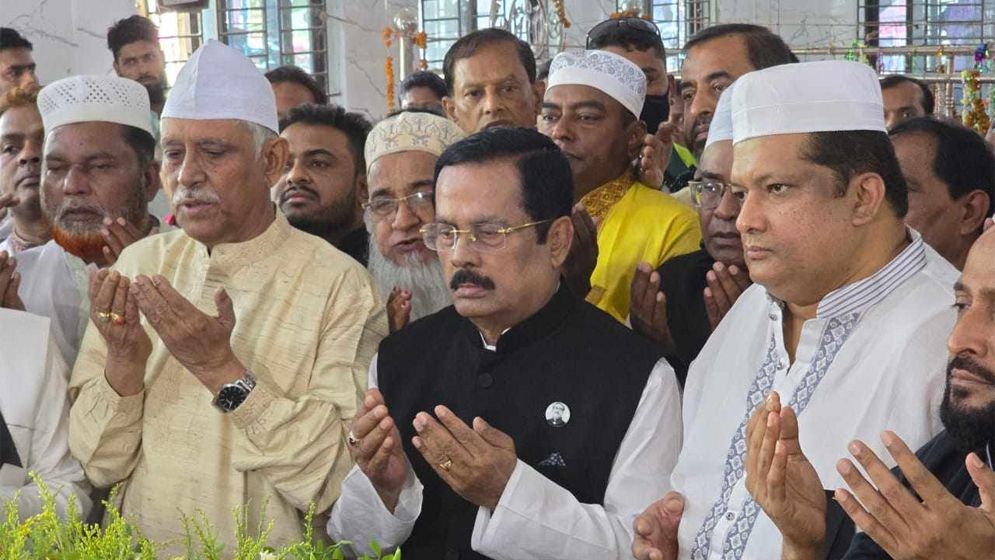 স্বাধীনতাবিরোধীরা মাথাচাড়া দিয়ে উঠার চেষ্টা করছে
