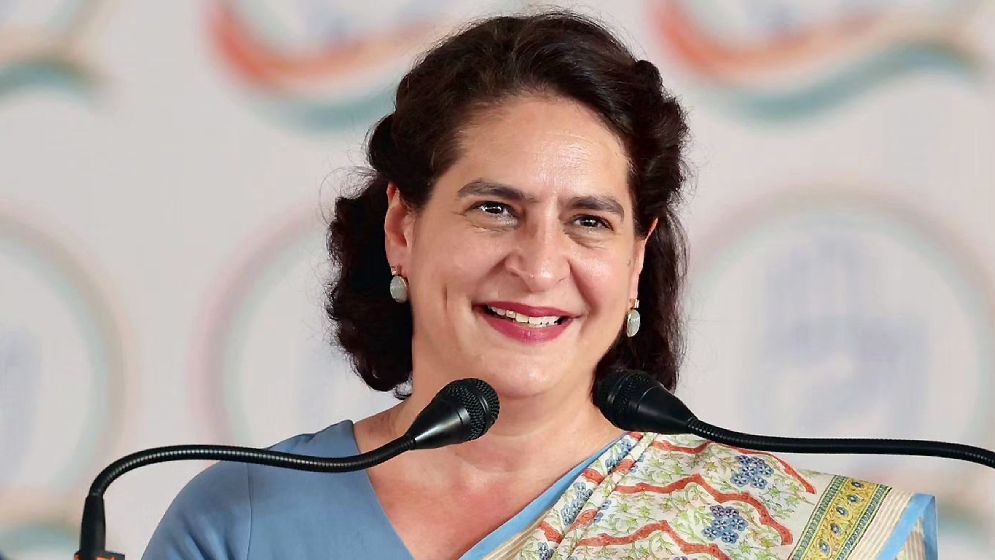 লোকসভা ভোটে না লড়ার কারণ জানালেন প্রিয়াঙ্কা