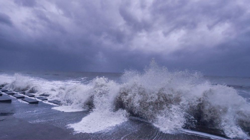 রেমালের প্রভাবে সম্ভাব্য ভারী বৃষ্টিপাতে ফসল রক্ষায় ৮ পরামর্শ
