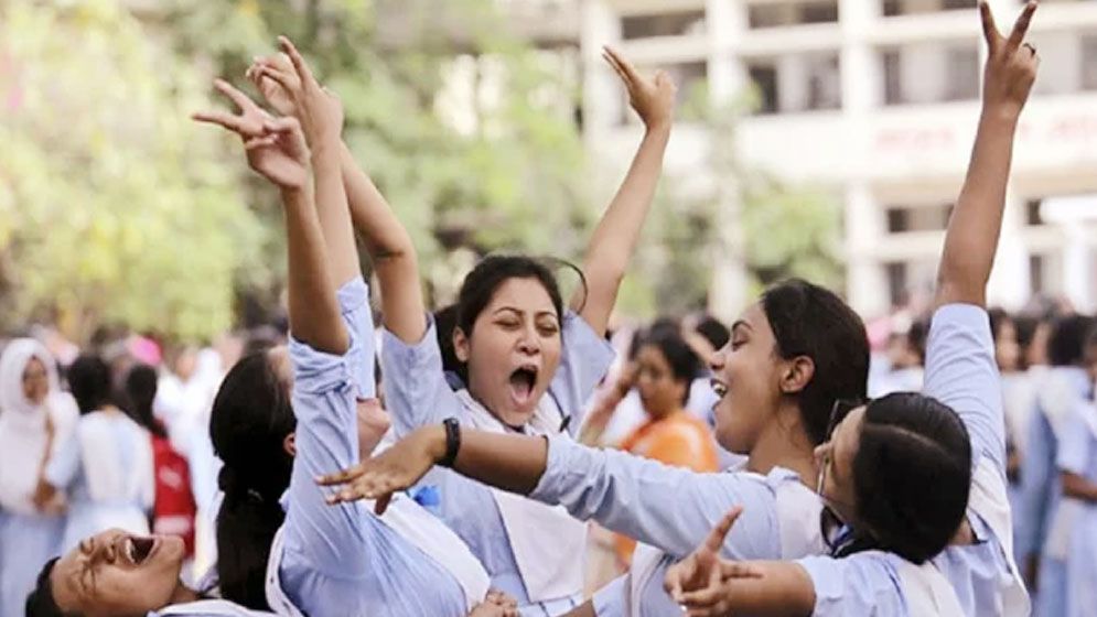 পাশের হারে শীর্ষে যশোর, সর্বনিম্ন সিলেট