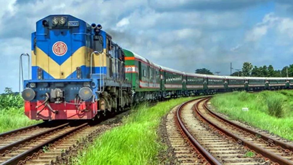 সাড়ে ১৪ হাজার ট্রেনের টিকিটের জন্য সার্ভারে ২ কোটিবার হিট