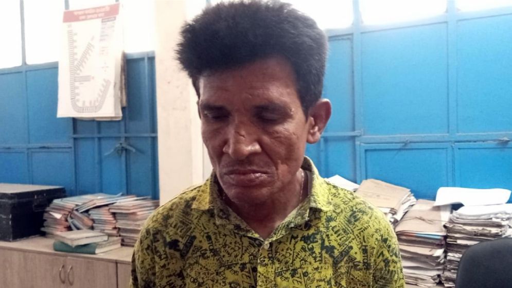 ট্রেনে এক যাত্রীর কিল-ঘুষিতে আরেক যাত্রী নিহত