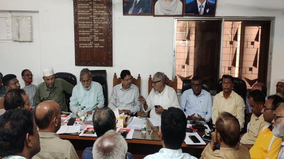 বুনিয়াদী প্রশিক্ষণ দিবে শ্রমিক দল