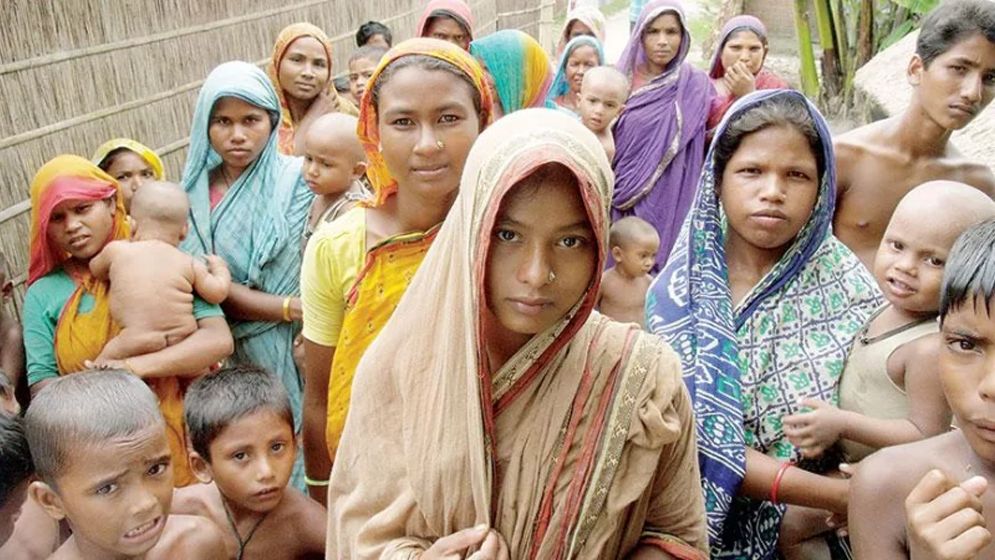 গরিব মানুষের সংখ্যা সবচেয়ে বেশি যে বিভাগে