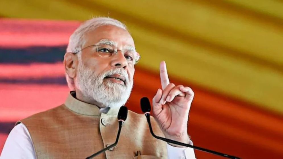 কাশ্মীর পরিস্থিতি নিয়ন্ত্রণে পূর্ণশক্তি প্রয়োগ করার নির্দেশ মোদির