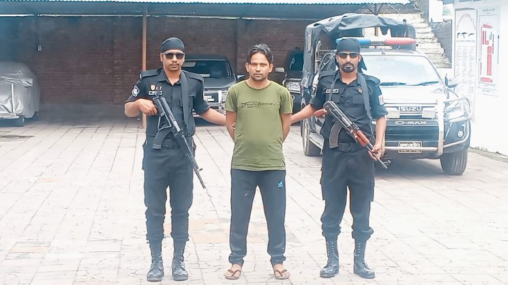 আরসার গ্রুপ কমান্ডার জাকারিয়া গ্রেপ্তার