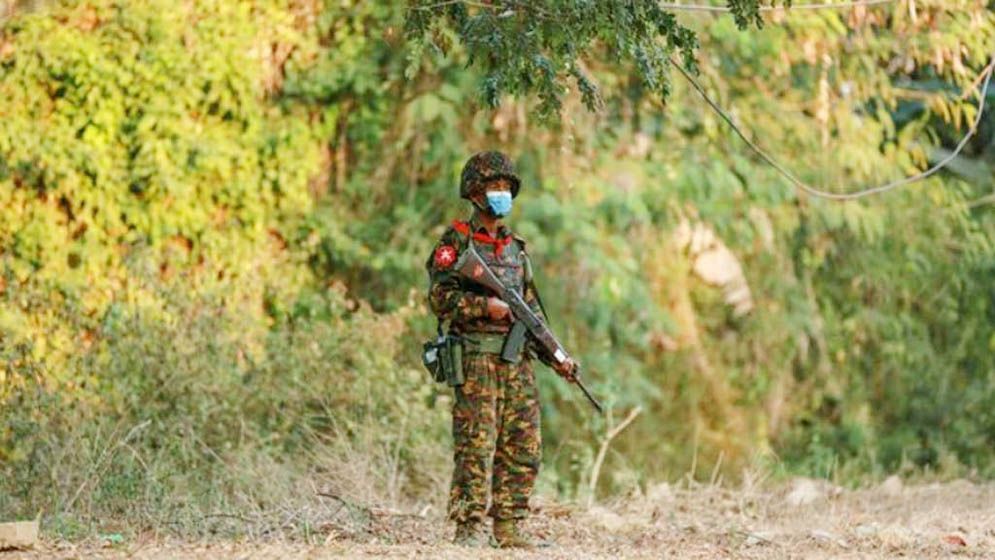 রাখাইনে মিয়ানমার সেনাদের তাণ্ডব, নিহত ৫১