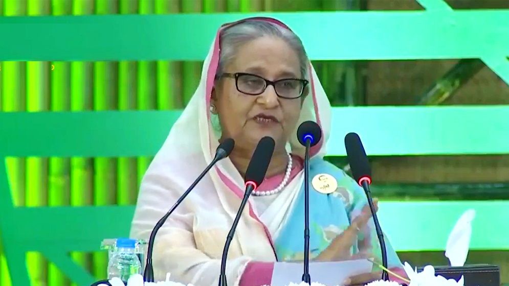 আ.লীগ গাছ লাগায়, বিএনপি-জামায়াত ধ্বংস করে