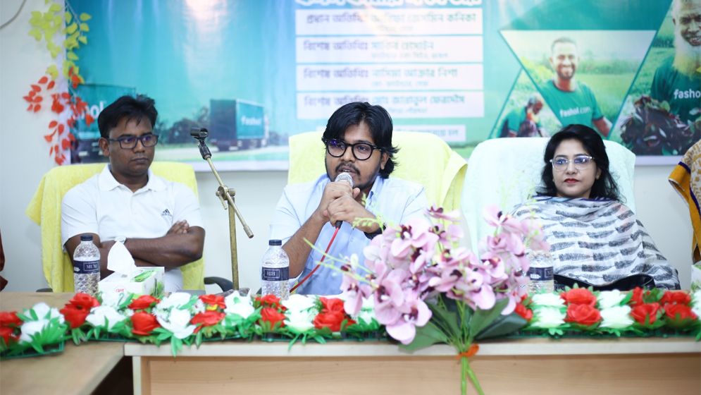 উত্তরাঞ্চলে ফারমার্স সেন্টার চালু করলো এগ্রিটেক স্টার্টআপ ‘ফসল’ ও ‘সেফ’
