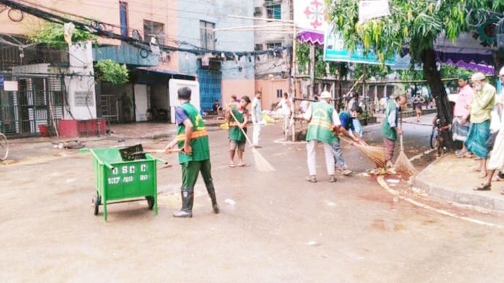 ঢাকা দক্ষিণ সিটির ৬৪টি ওয়ার্ডে শতভাগ বর্জ্য অপসারণ