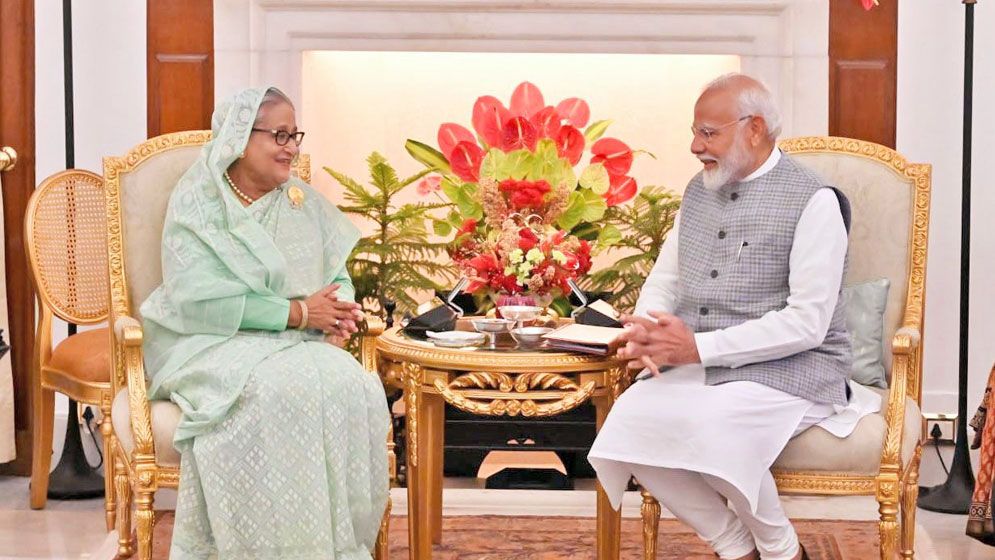 বাংলাদেশ-ভারত দ্বিপক্ষীয় বৈঠক ও অজিত দোভালের হাতে লাল ফাইল