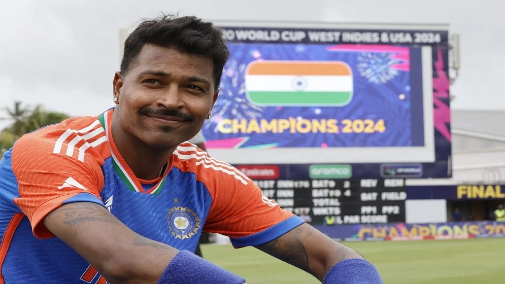 বিশ্বকাপ জিতেই অলরাউন্ডার র্যাঙ্কিংয়ে রাজত্ব পান্ডিয়ার