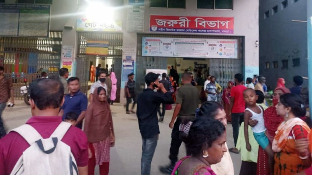 রথযাত্রায় বিদ্যুৎস্পৃষ্ট হয়ে ৫ জনের মৃত্যু, আহত ২০