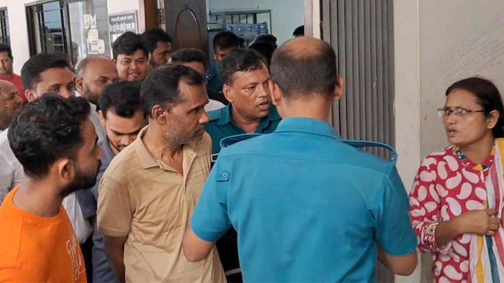 বিসিএস প্রশ্নফাঁস মামলায় ১০ আসামি কারাগারে