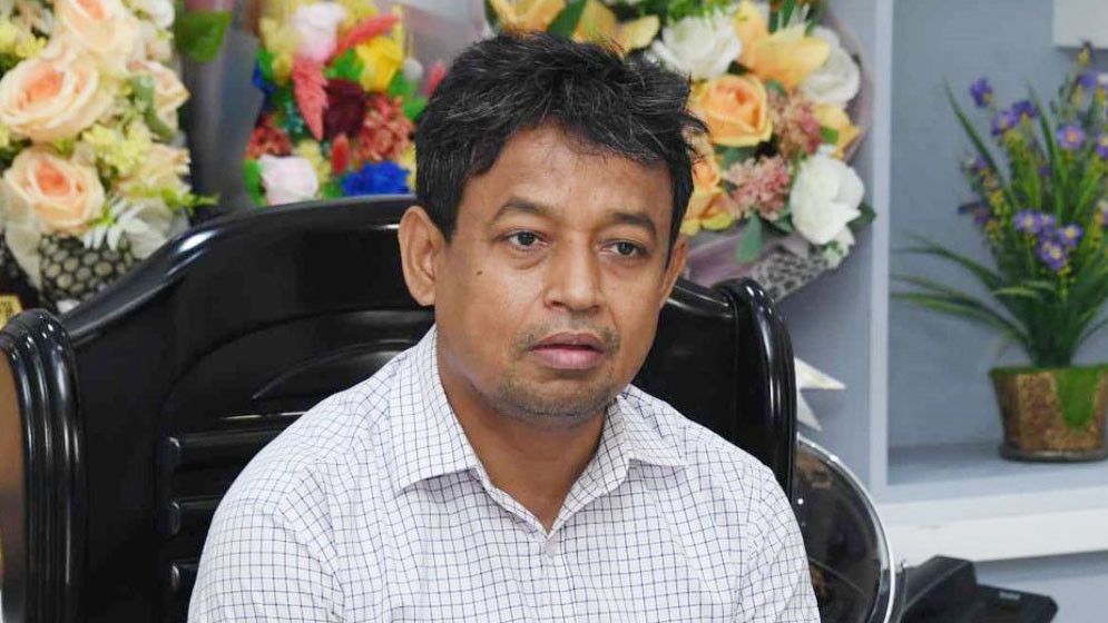 আমাদের ধৈর্যকে যারা দুর্বলতা ভাবছেন তারা বোকার স্বর্গে বাস করছেন