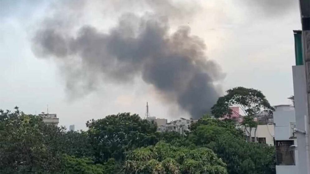 সেতু ভবনে আগুন