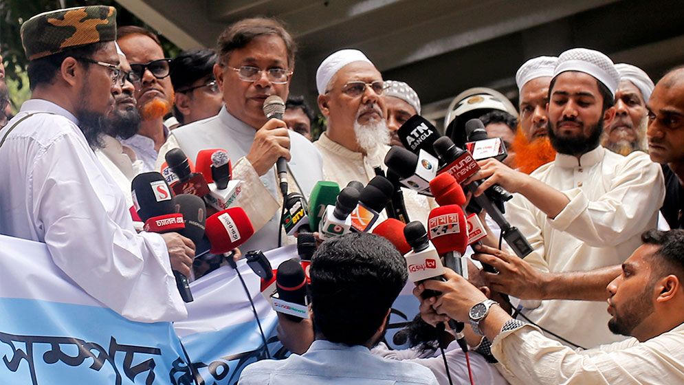 বিএনপি-জামায়াতের সন্ত্রাসীরা দেশে নৈরাজ্য চালিয়েছে: পররাষ্ট্রমন্ত্রী
