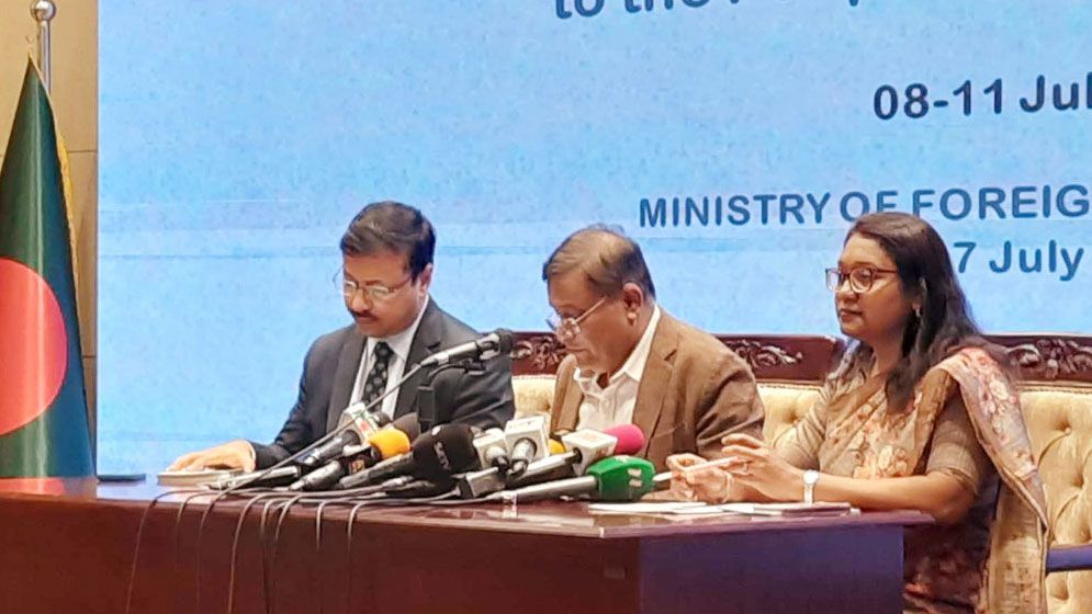 প্রধানমন্ত্রীর চীন সফরে ২০ স্মারক সইয়ের সম্ভাবনা