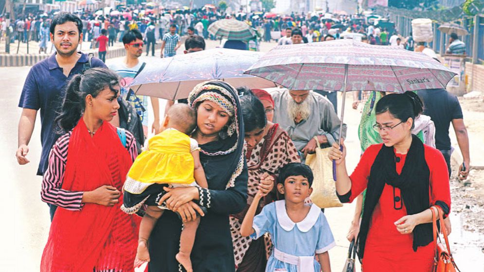 কোটাবিরোধী আন্দোলনে উত্তাল সারাদেশ, স্থবির ঢাকা, দুর্ভোগ চরমে