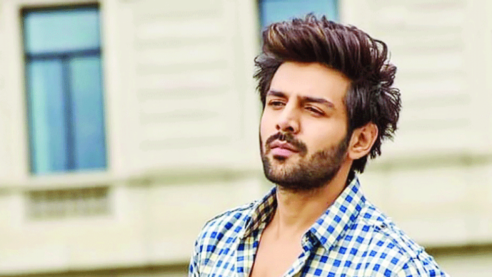ফের কমেডি ছবিতে কার্তিক আরিয়ান