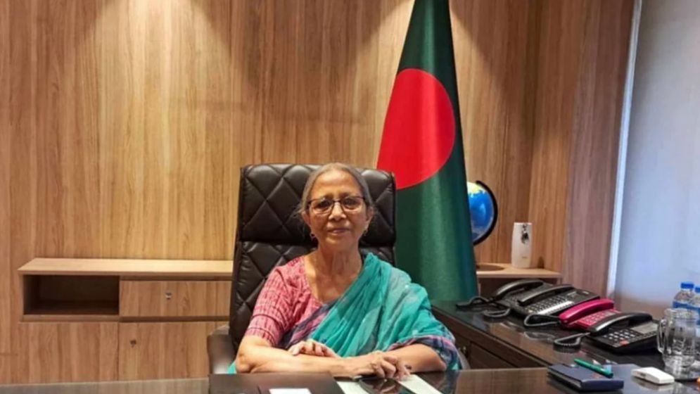 দেশের মানুষকে না খেতে দিয়ে ইলিশ রপ্তানি নয়: মৎস্য উপদেষ্টা