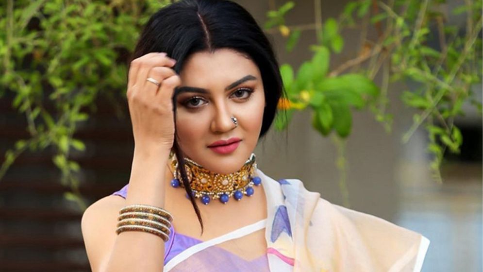 বন্যার্তদের পাশে দাঁড়াতে এবার জয়ার আহ্বান
