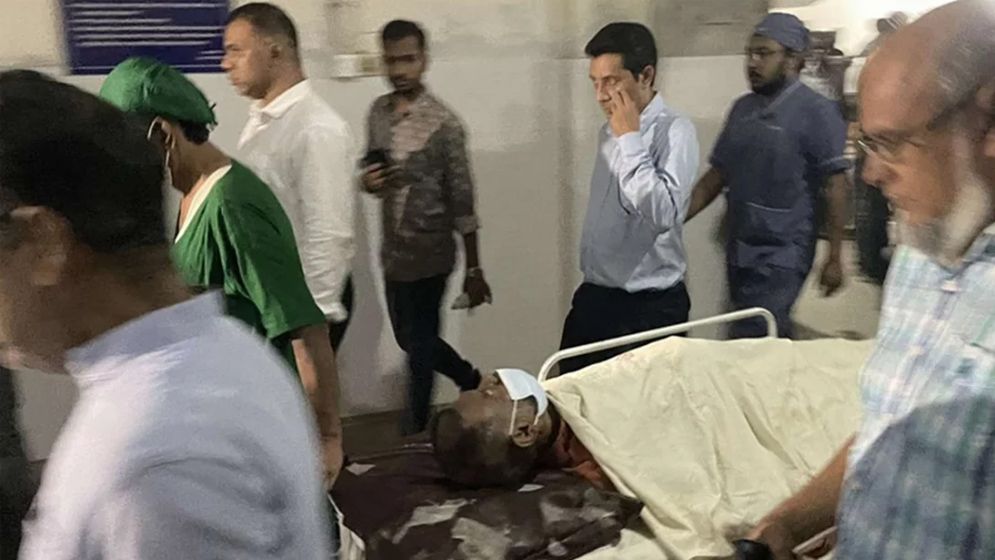 সাবেক বিচারপতি মানিকের শারীরিক অবস্থা সম্পর্কে যা জানা গেলো