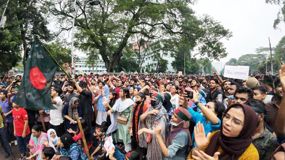 আন্দোলনে শহীদদের স্মরণে শিক্ষার্থীদের পদযাত্রা আজ