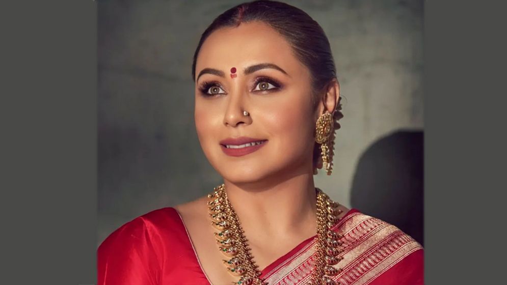 গর্ভে সন্তান জেনেও যে ‘বদভ্যাস’ ছাড়তে পারেননি রানি মুখার্জি