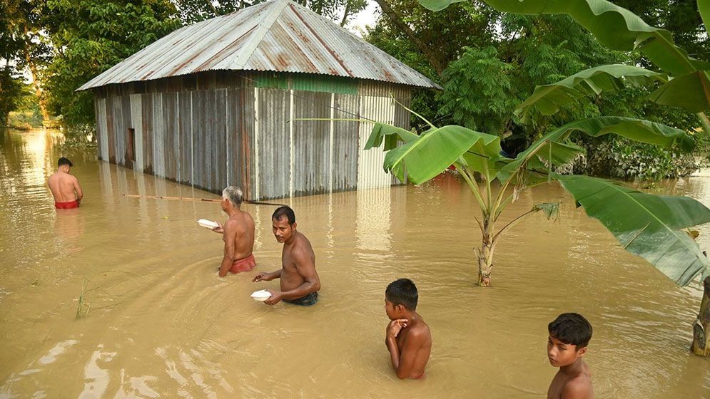 বন্যার্তদের সহায়তায় একদিনের বেতন দেবে অর্থ মন্ত্রণালয়