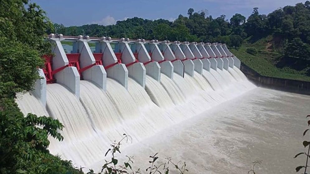 খুলে দেয়া হলো কাপ্তাই বাঁধের ১৬ গেট, জরুরি সতর্কবার্তা