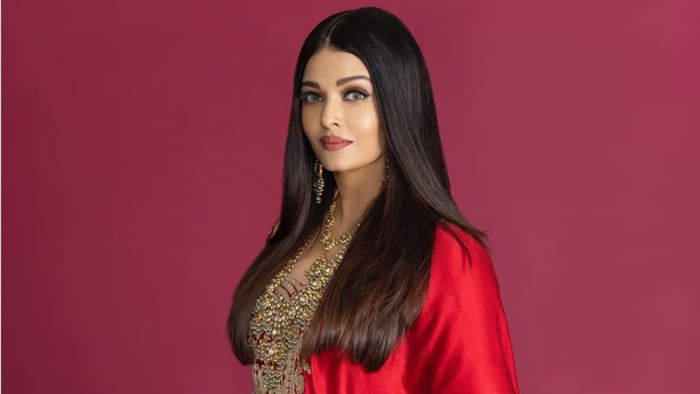 ঐশ্বরিয়ার ওজন নিয়ে কটাক্ষ, কী জবাব দিলেন অভিনেত্রী?
