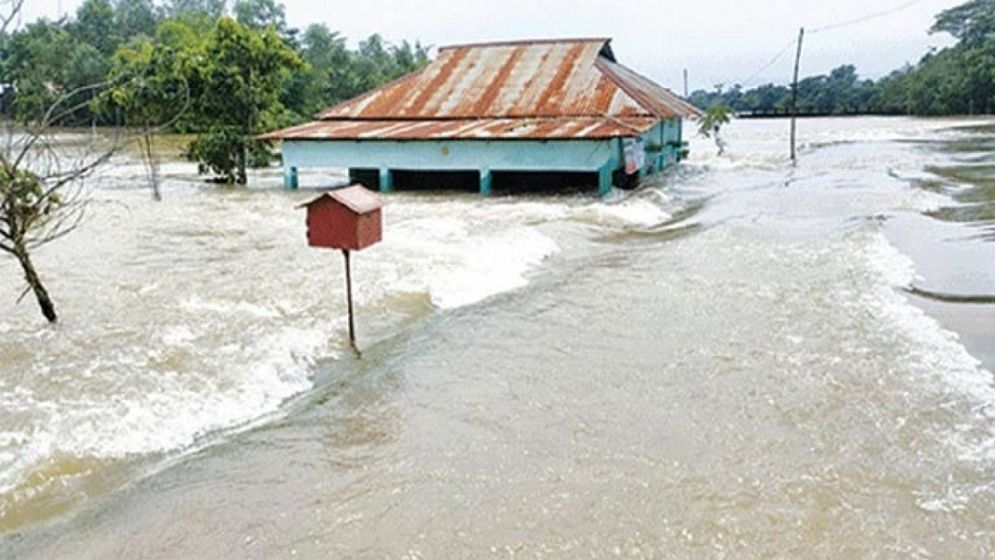 দেশের ৪ জেলায় বন্যার শঙ্কা