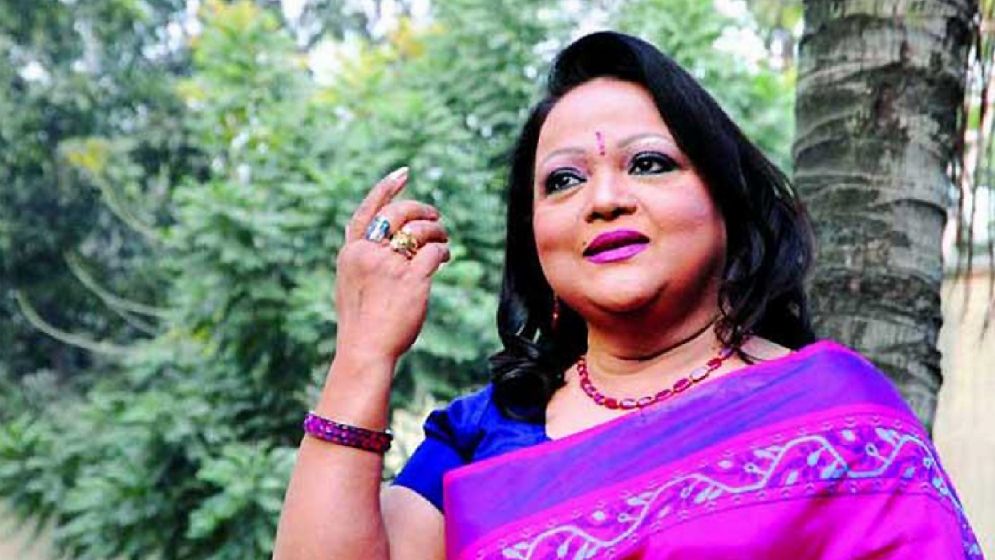 দোয়া চাইলেন কিংবদন্তি সাবিনা ইয়াসমিন