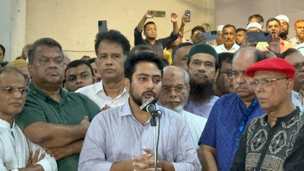গণমাধ্যমকে ফ্যাসিবাদ মুক্ত করবো: উপদেষ্টা নাহিদ