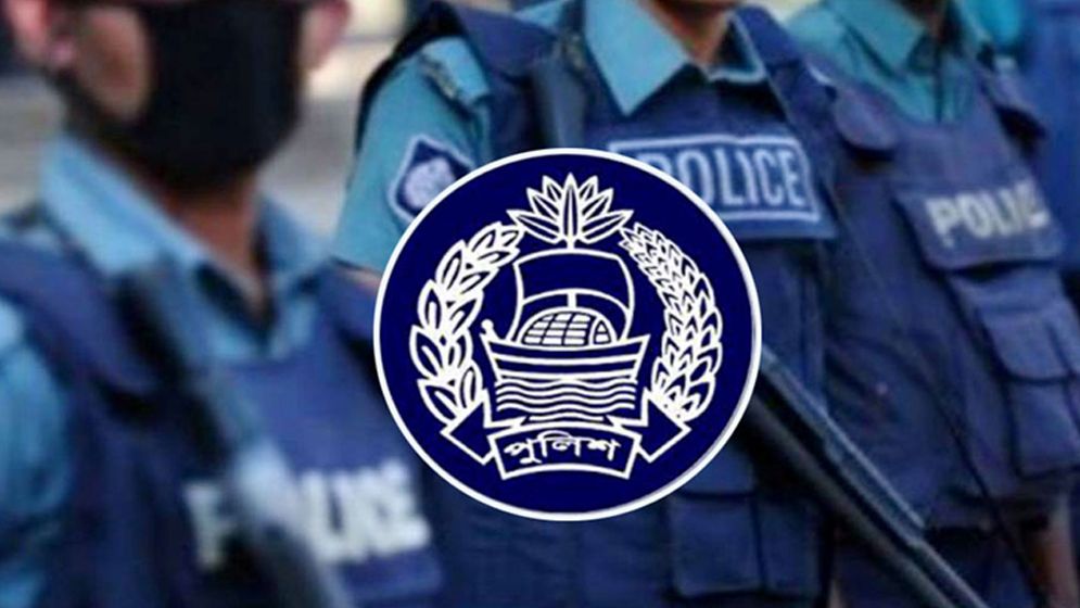 ৩৩ পুলিশ কর্মকর্তাকে বদলি